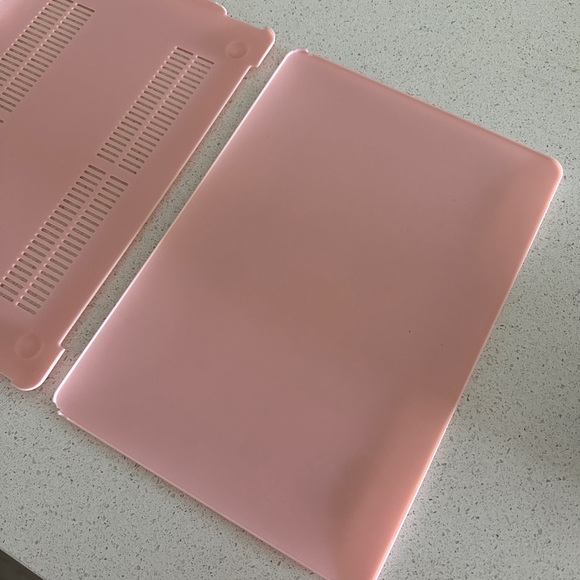 Baby Pink Case for MacBook Air 13 Inch - Picture 2 of 9